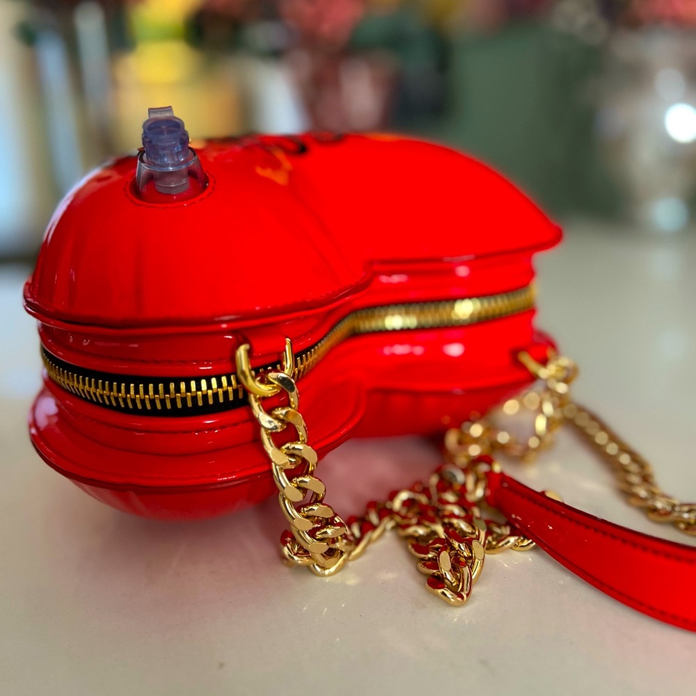 MOSCHINO Heart Shaped Logo Crossbody / Shoulder Bag - Picture 9 of 15
